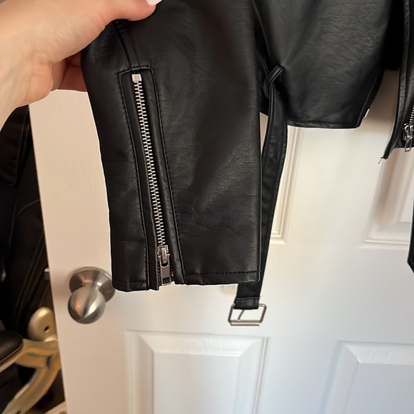 Urban Outfitters Pleather Jacket - Picture 3 of 6
